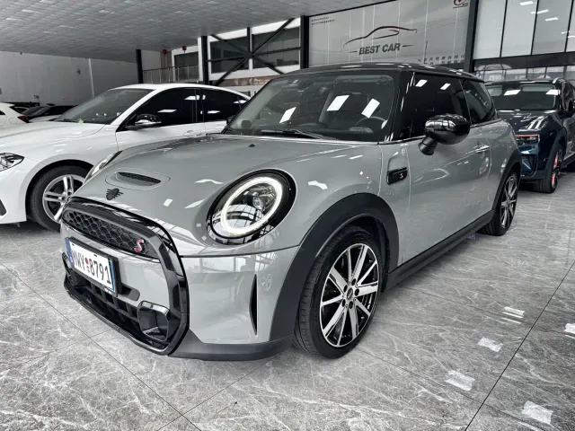 Фотография автомобиля — MINI Hatch