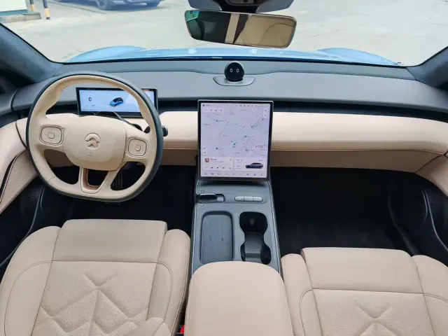 Nio ET5 Touring — Фото автомобиля 6