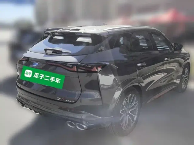 Changan Z6 — Фото автомобиля 4