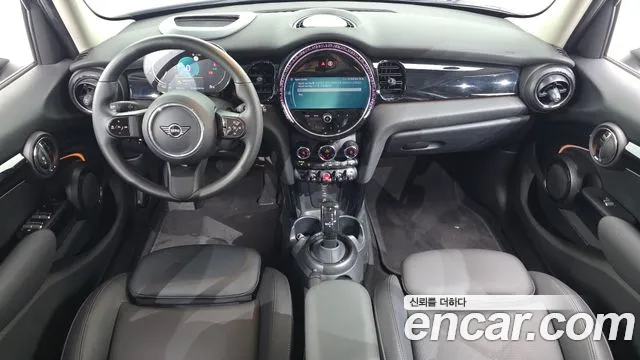 MINI Cooper — Фото автомобиля 10