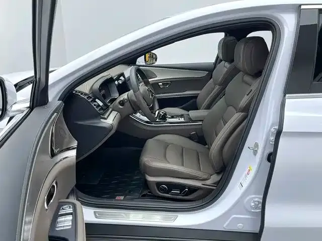 BYD Han — Фото автомобиля 12