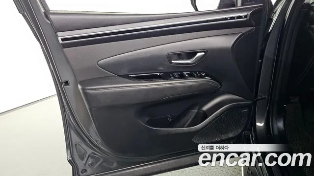 Hyundai Tucson Tucson (NX4) Бензин 1.6 Turbo 4WD — Фото автомобиля 22