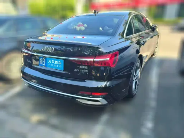 Audi A6L — Фото автомобиля 2