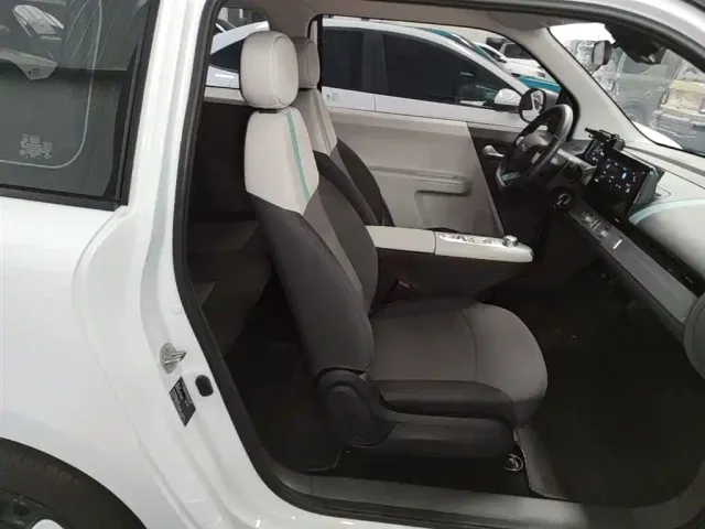 Changan Lumin — Фото автомобиля 24