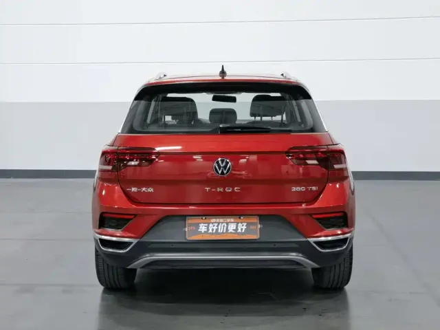 Volkswagen T-Roc — Фото автомобиля 4