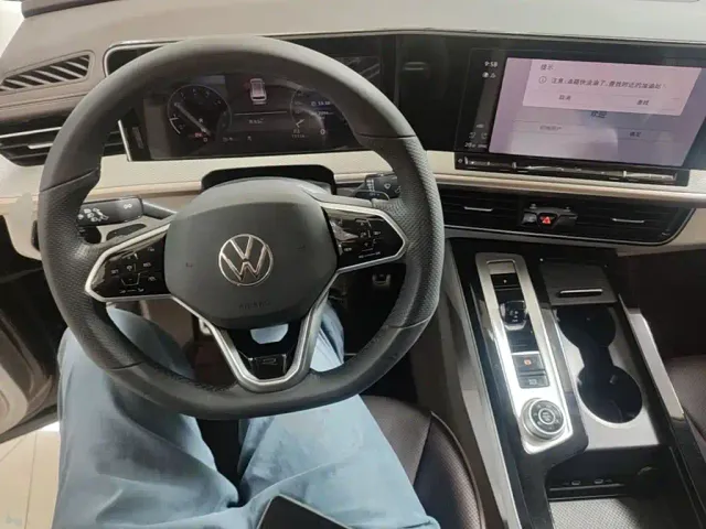Volkswagen Talagon — Фото автомобиля 9