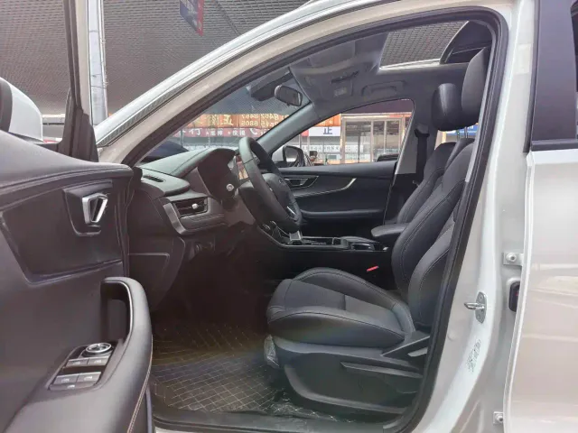 Chery Tiggo 8 — Фото автомобиля 6