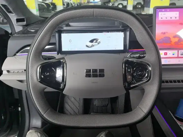 Geely Galaxy Xingyao 8 — Фото автомобиля 15