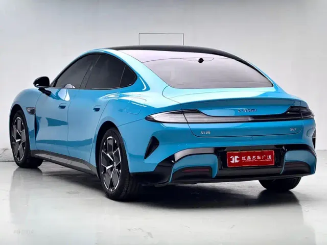Xiaomi SU7 — Фото автомобиля 6