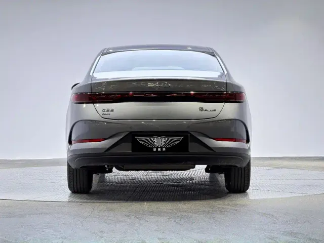 BYD Qin PLUS — Фото автомобиля 4