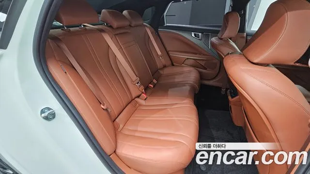 Kia K8 K8 (New) Hybrid — Фото автомобиля 17