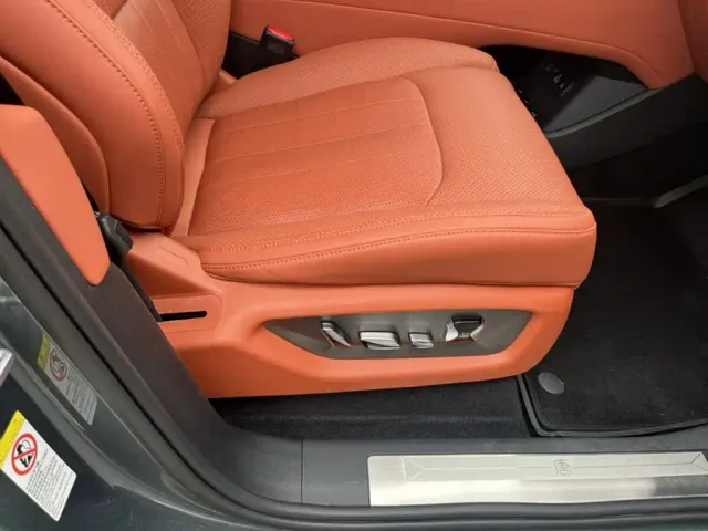 BYD Tang L — Фото автомобиля 4