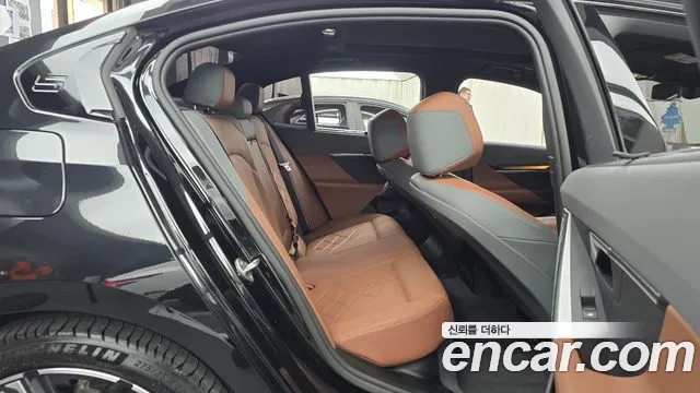 BMW i5 G60 — Фото автомобиля 17