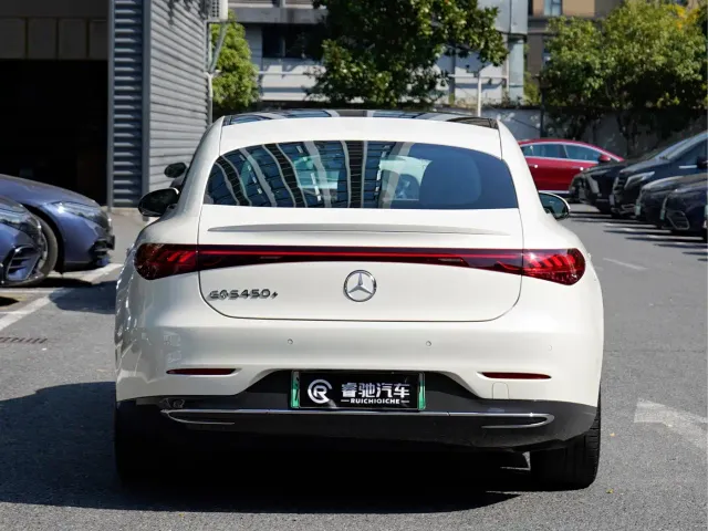 Mercedes-Benz EQS — Фото автомобиля 5