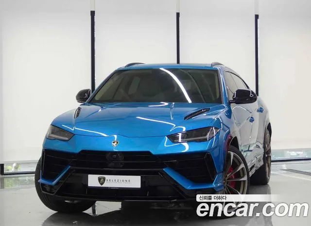 Lamborghini Urus — Фото автомобиля 2