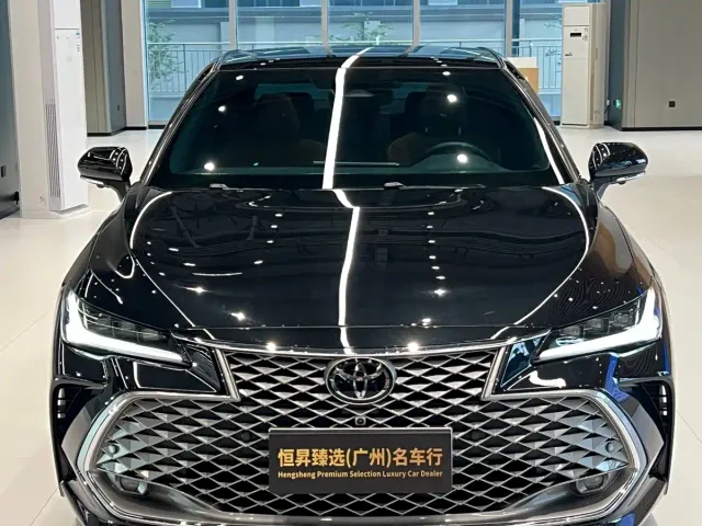 Toyota Avalon 2024 Model Hybrid 2.5L XLE Prestige Edition — Фото автомобиля 4
