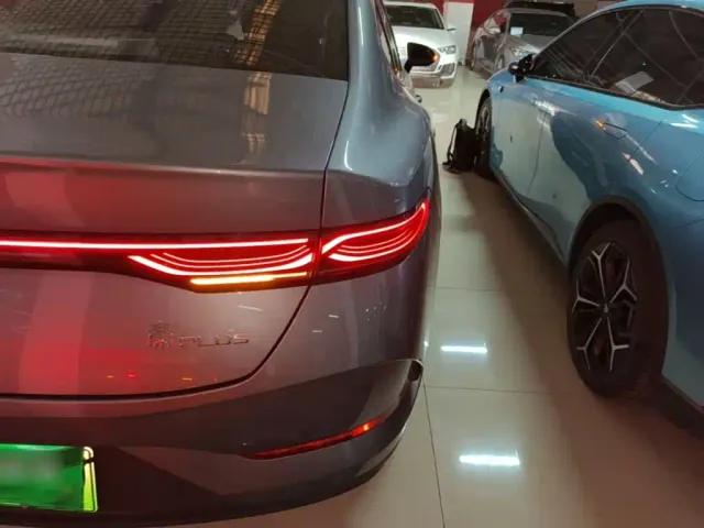 BYD Qin PLUS — Фото автомобиля 7