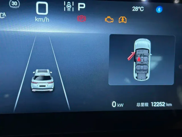 BYD Song L DM-i — Фото автомобиля 9