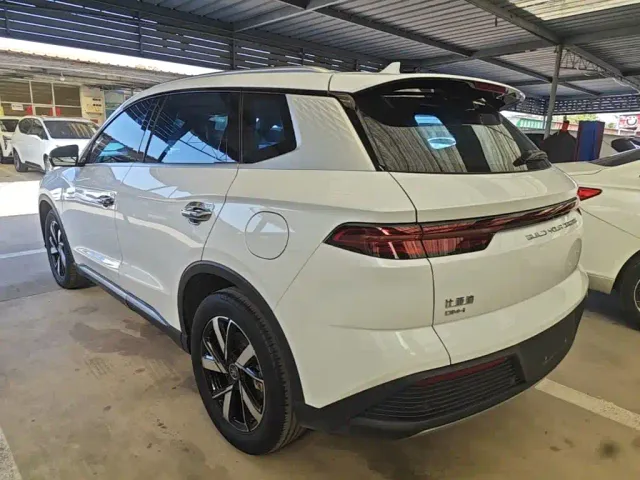 BYD Song Pro — Фото автомобиля 4