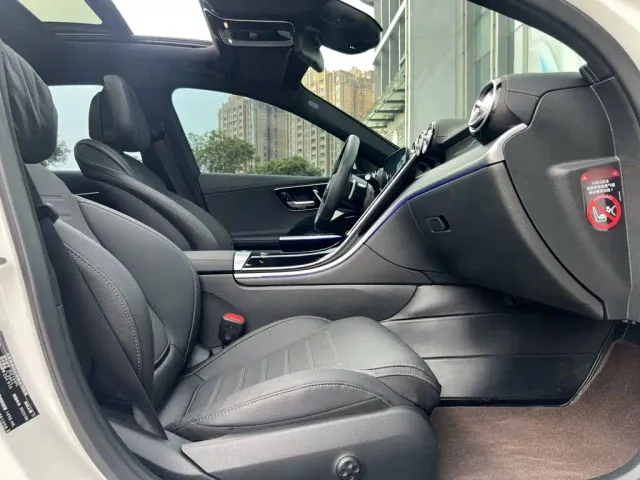Mercedes-Benz C-Class — Фото автомобиля 12