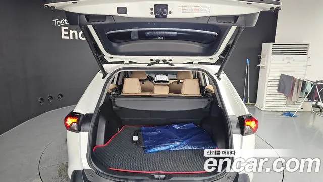 Toyota RAV4 — Фото автомобиля 5