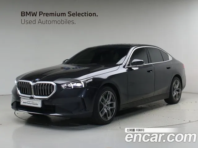 Фотография автомобиля — BMW 5 Series G60