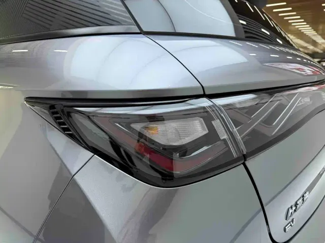 BYD Dolphin — Фото автомобиля 15