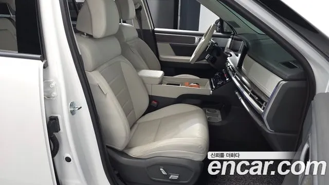Hyundai Santa Fe MX5 — Фото автомобиля 16