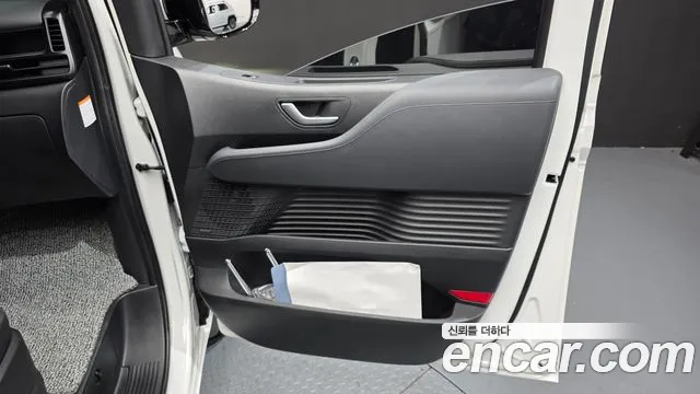 Hyundai Staria New — Фото автомобиля 14