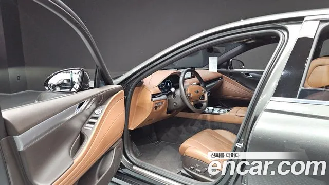 Genesis G80 Бензин 2.5 турбо AWD — Фото автомобиля 8