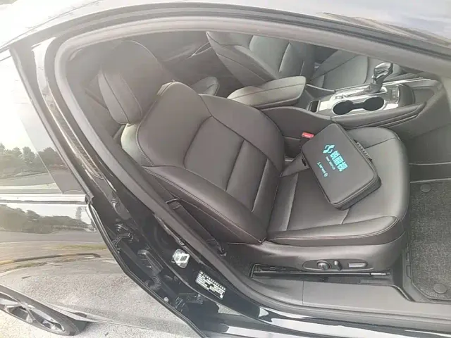 Chevrolet Malibu XL — Фото автомобиля 24