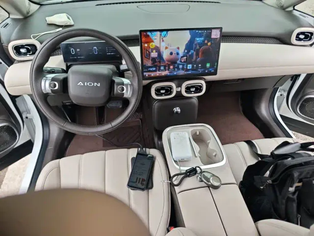 GAC Aion UT — Фото автомобиля 9