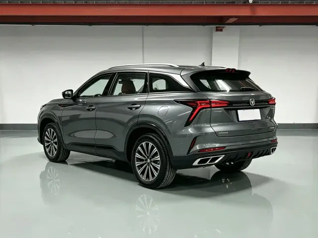 Changan CS75 Plus — Фото автомобиля 15