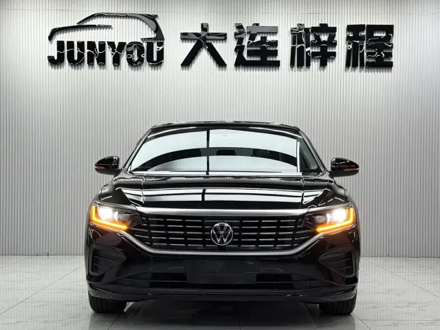 Volkswagen Passat — Фото автомобиля 2