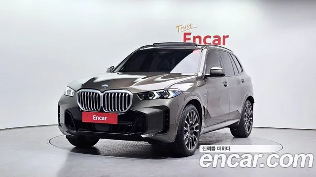 Фотография автомобиля — BMW X5 G05