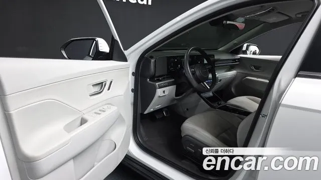 Hyundai Kona SX2 — Фото автомобиля 15