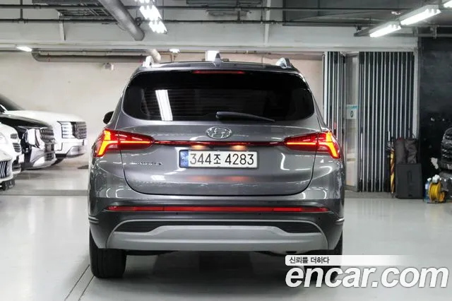 Hyundai Santafe Новый Santa Fe Дизель 2.2 2WD — Фото автомобиля 5