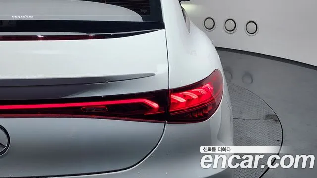 Mercedes-Benz EQE — Фото автомобиля 19