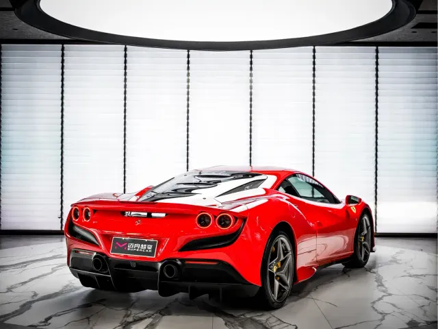 Ferrari F8 — Фото автомобиля 5