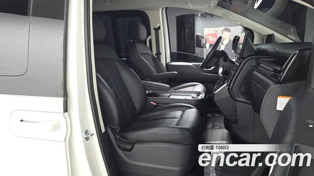 Hyundai Staria Новый Staria — Фото автомобиля 9