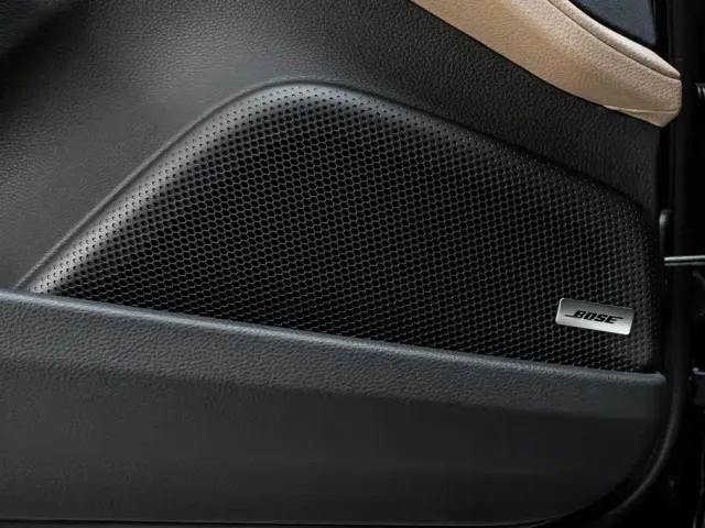 Porsche Panamera — Фото автомобиля 24