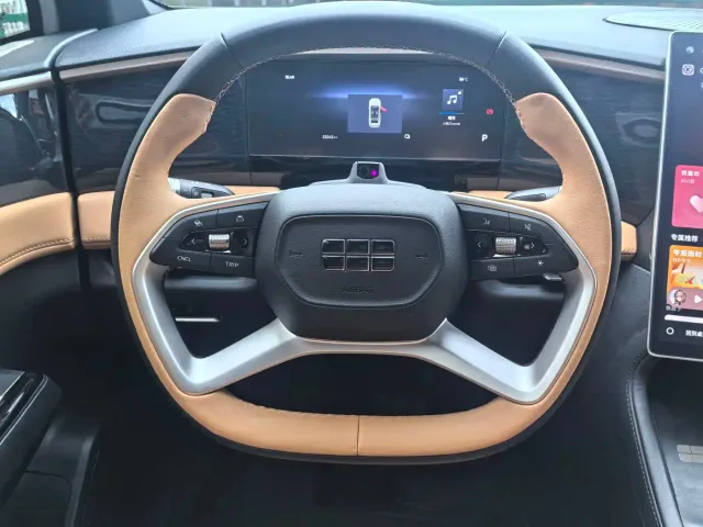 Geely Galaxy L7 — Фото автомобиля 16