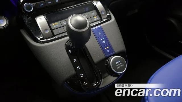 Hyundai Casper Casper Essential — Фото автомобиля 9