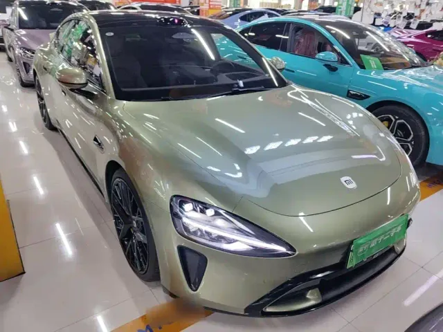 Xiaomi SU7 — Фото автомобиля 2