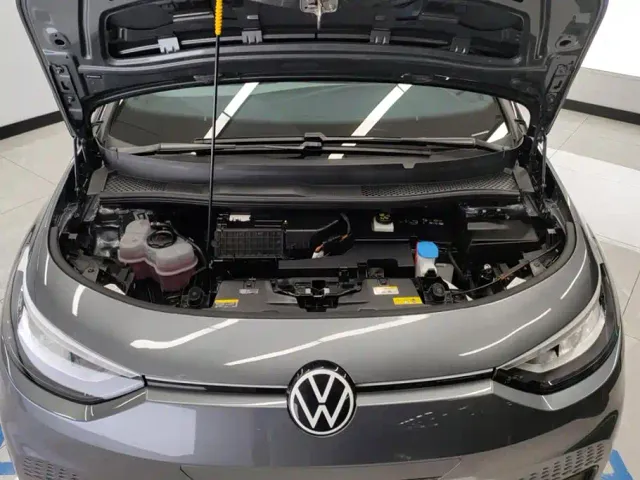 Volkswagen ID.3 — Фото автомобиля 10