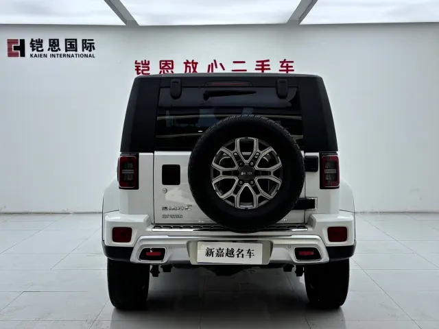 BAIC BJ40 — Фото автомобиля 10