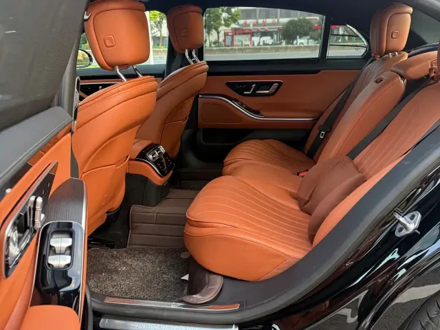 Mercedes-Benz S-Class — Фото автомобиля 8