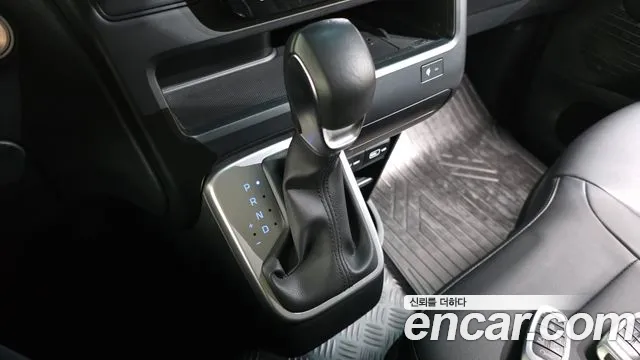 Hyundai Staria — Фото автомобиля 12