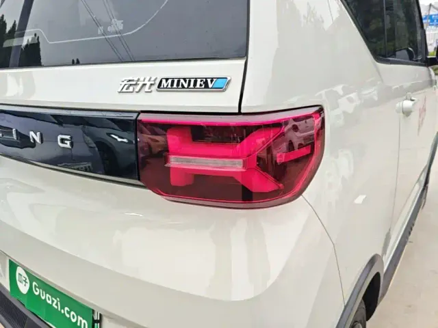 Wuling Hongguang Mini EV — Фото автомобиля 7