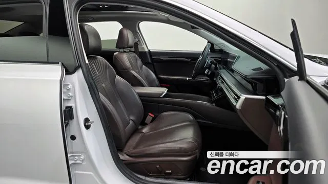 Hyundai Grandeur — Фото автомобиля 3